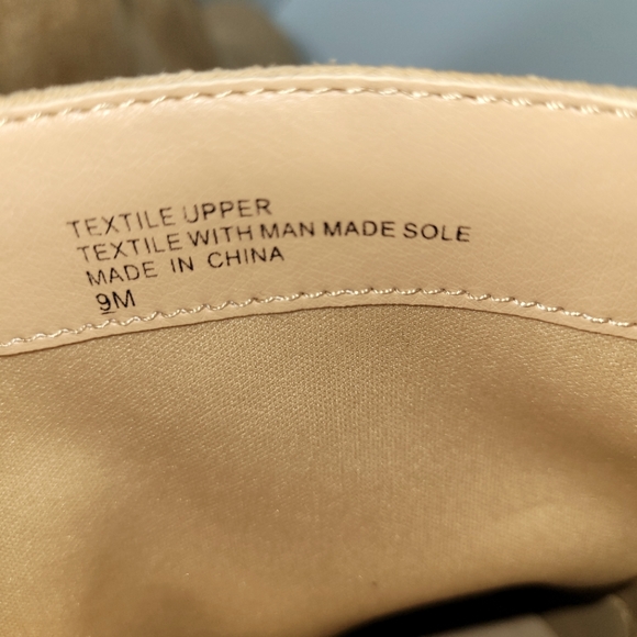 NWOT-❤️- LOFT- LIGHT TAN PULL ON BLOCK HEAL BOOTS-SIZE 9 - Picture 6 of 9